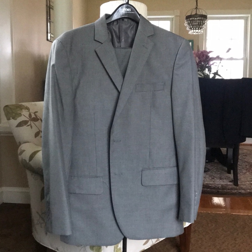 Men’s suit